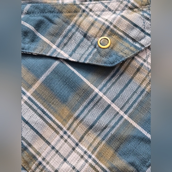 L. L. Bean Men's Medium Blue Polyester Plaid Shirt - Picture 5 of 13